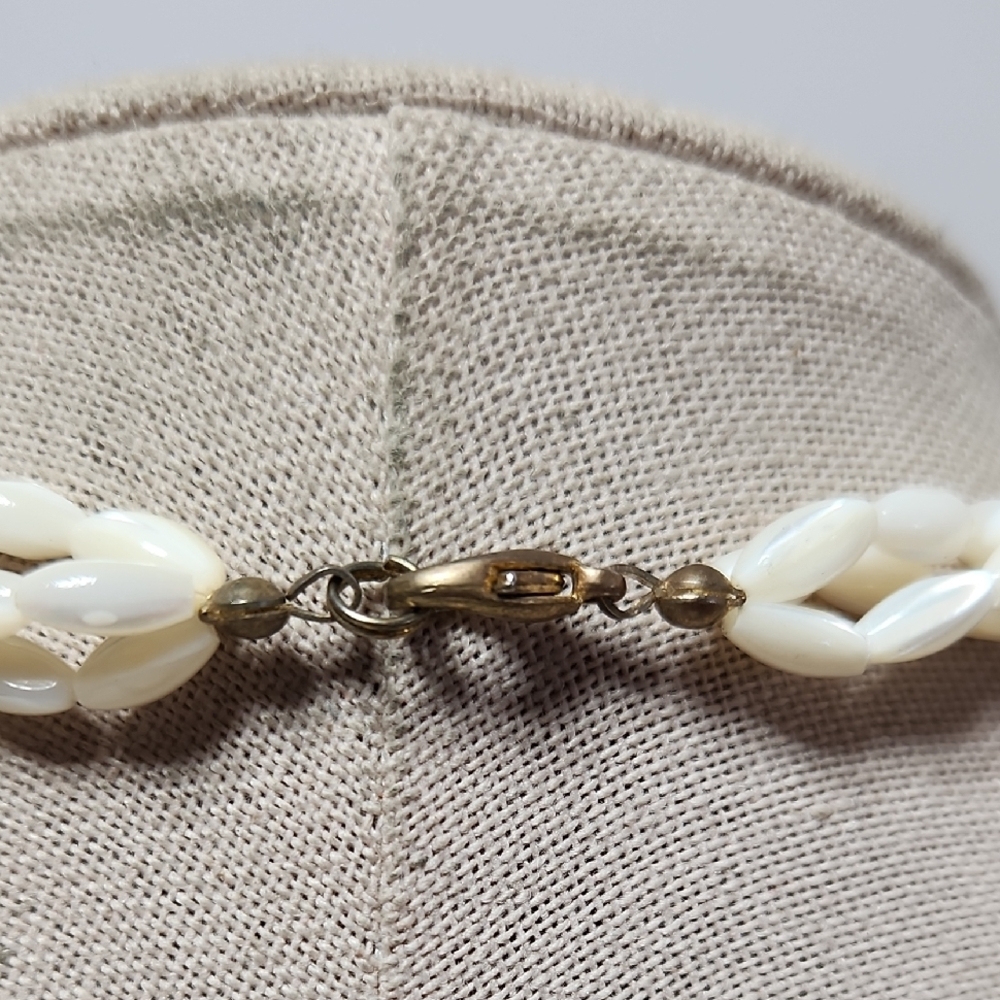 Genuine Rice Pearl, Green Jade, And Pink Spiny Oyster Shell Necklace - Picture 7 of 10